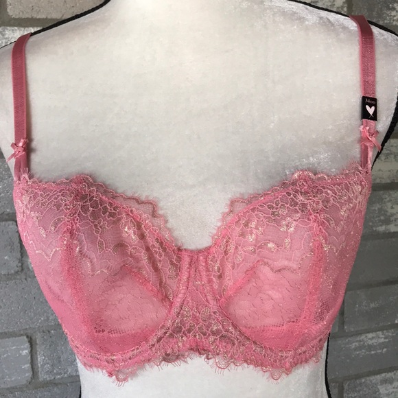 New Dream Angels by VS push-up lace bra without padding size 34DD - Picture 1 of 8